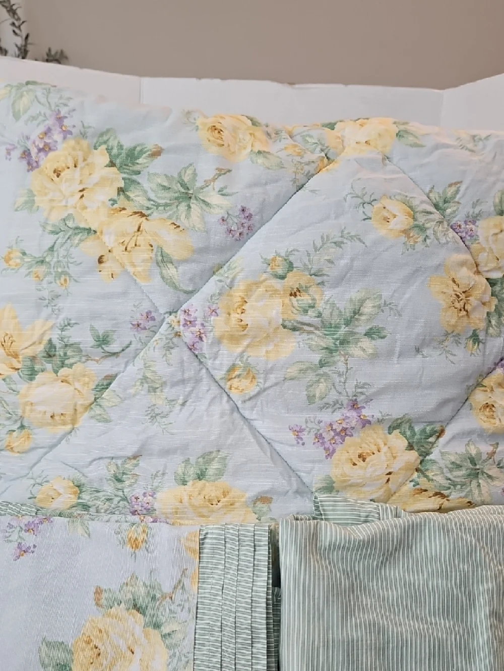 Laura Ashley Lifestyle Pale Blue Yellow Rose Green Stipes Cotton Comforter Shams